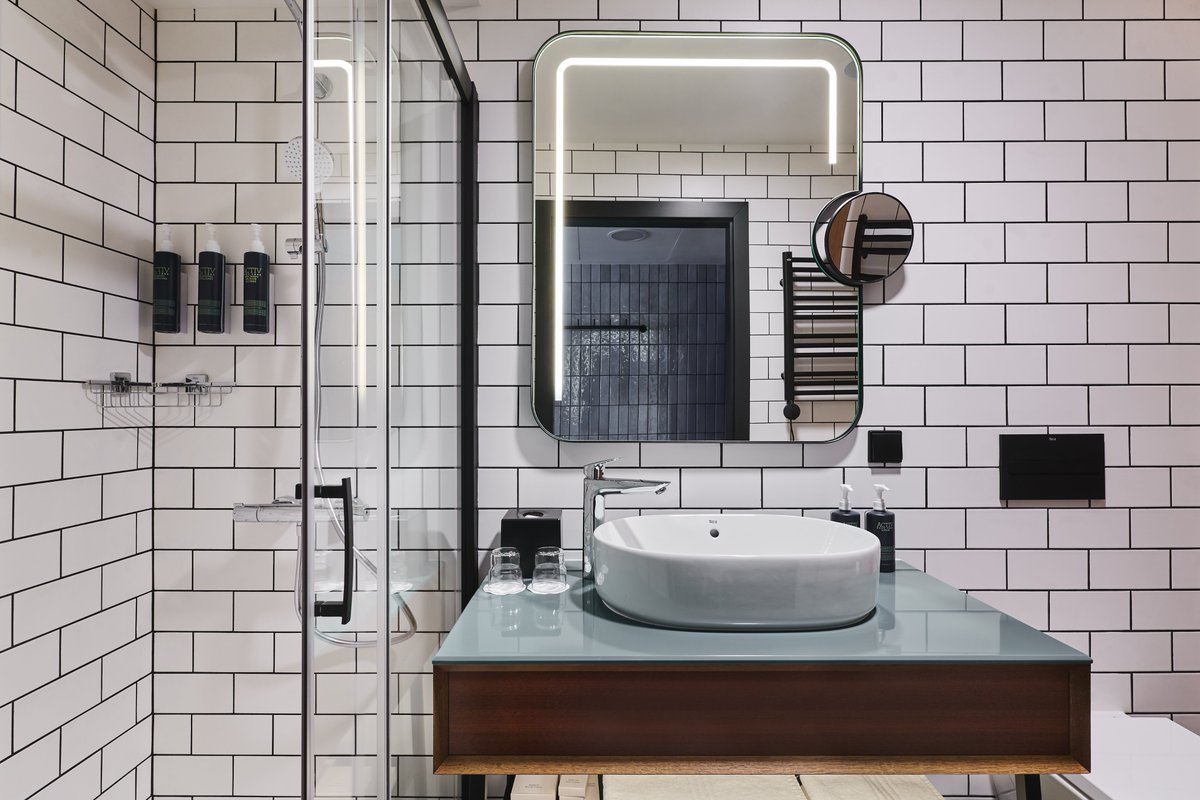 PHH_PL's tweet image. 📣 Nowe życie wrocławskiego Hotelu Wieniawa – Four Points by Sheraton Wrocław już otwarty!🏨

📌 To ważny krok dla Polskiego Holdingu Hotelowego. Cieszymy się, że możemy być częścią dynamicznie rozwijającego się Wrocławia. 🏙️
Więcej 👉 bit.ly/4jTlgUn
@fourpoints #hotel