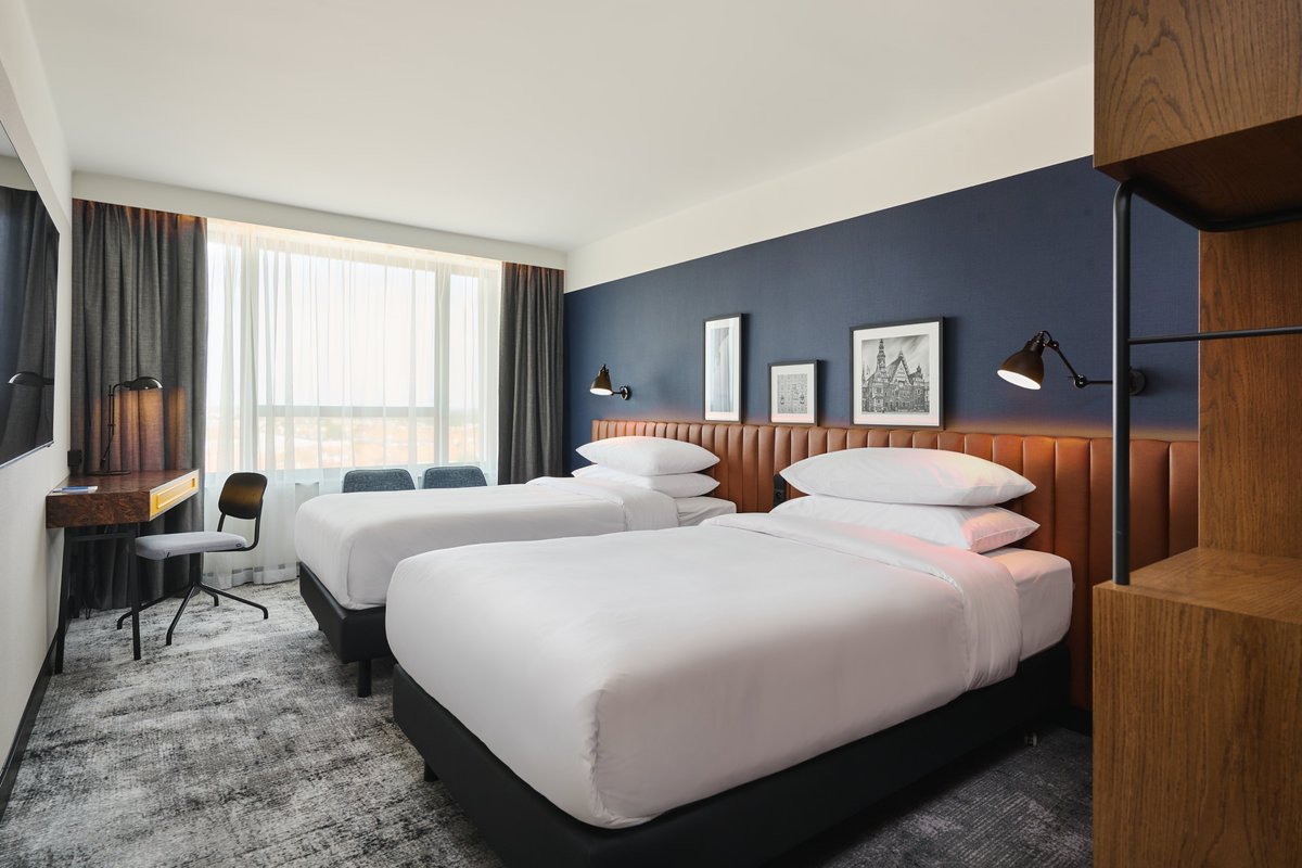 PHH_PL's tweet image. 📣 Nowe życie wrocławskiego Hotelu Wieniawa – Four Points by Sheraton Wrocław już otwarty!🏨

📌 To ważny krok dla Polskiego Holdingu Hotelowego. Cieszymy się, że możemy być częścią dynamicznie rozwijającego się Wrocławia. 🏙️
Więcej 👉 bit.ly/4jTlgUn
@fourpoints #hotel