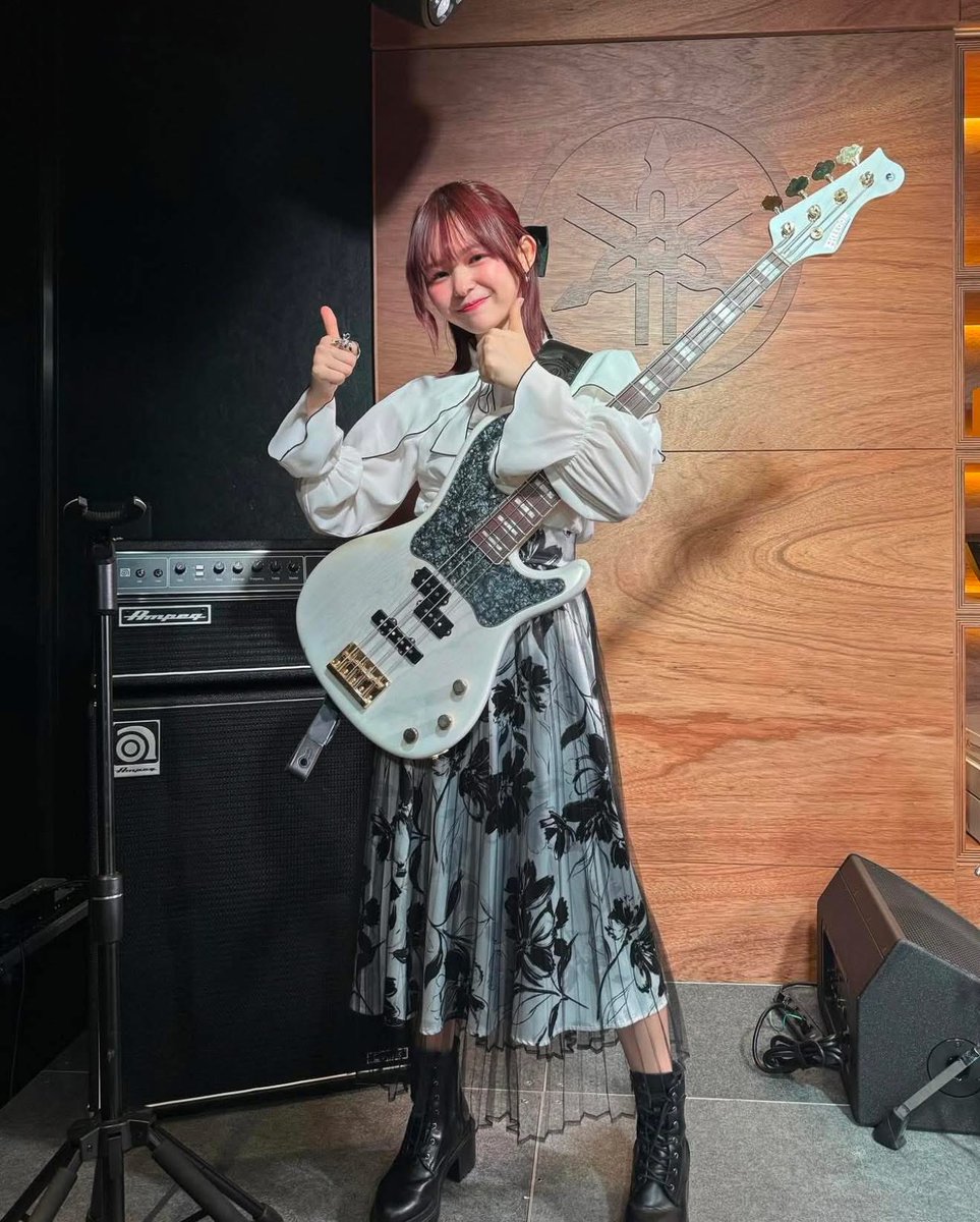 Doris0919Tears's tweet photo. Famiちゃん😊

#めっちゃ可愛い女の子
#激推し
#famifamimario #Namelesswarrior #knockinatheavensgate #lovebites #heavymetal #metal #lovebites_jp #jmetal #japanheavymetal #japanfemaleheavymetal #heavymetalmusic #heavymetalband #allfemaleband #rock #lovebitesband https://t.co/K9oTFkkJMp