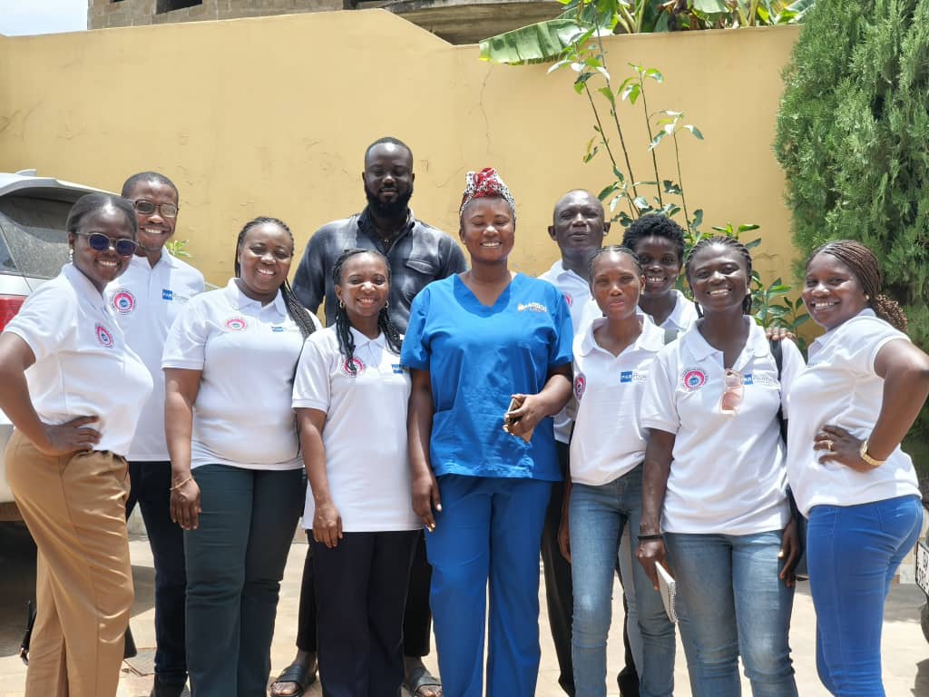ArmahEmmanuel44's tweet photo. Antimicrobial Resistance Outreach to the Aged, at BenVal Aged Home in Ashongman estates  #PAR https://t.co/kYopvoKjEj