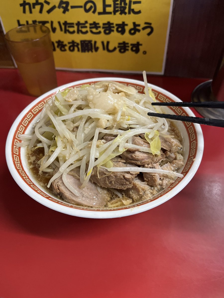 natural_train's tweet photo. ひさびさに直系食べた https://t.co/tJJMJD3TQa