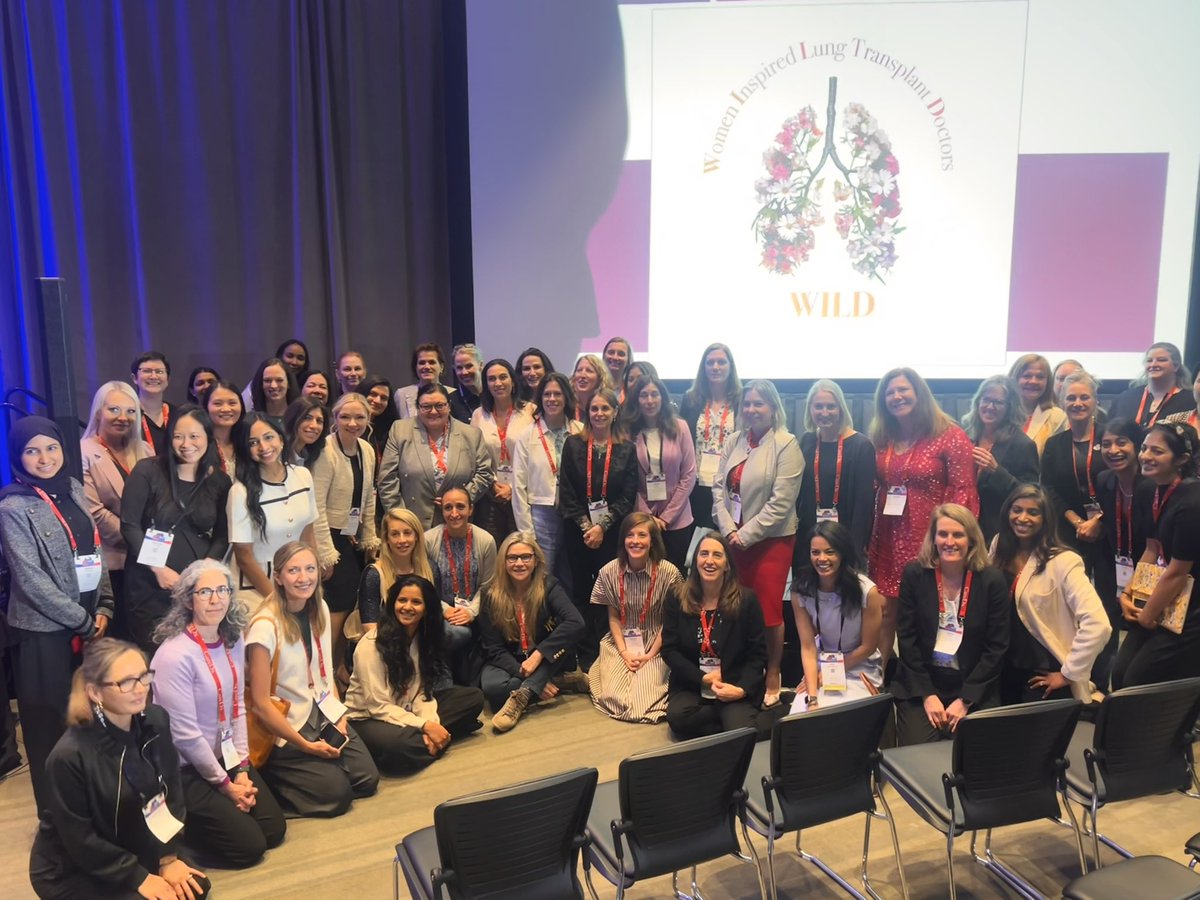Proud to be a part of this inspiring group of women in lung transplant! 🫁 <a href="/ISHLT/">The ISHLT</a> <a href="/dichiacchioMD/">Laura DiChiacchio, MD, PhD</a>
