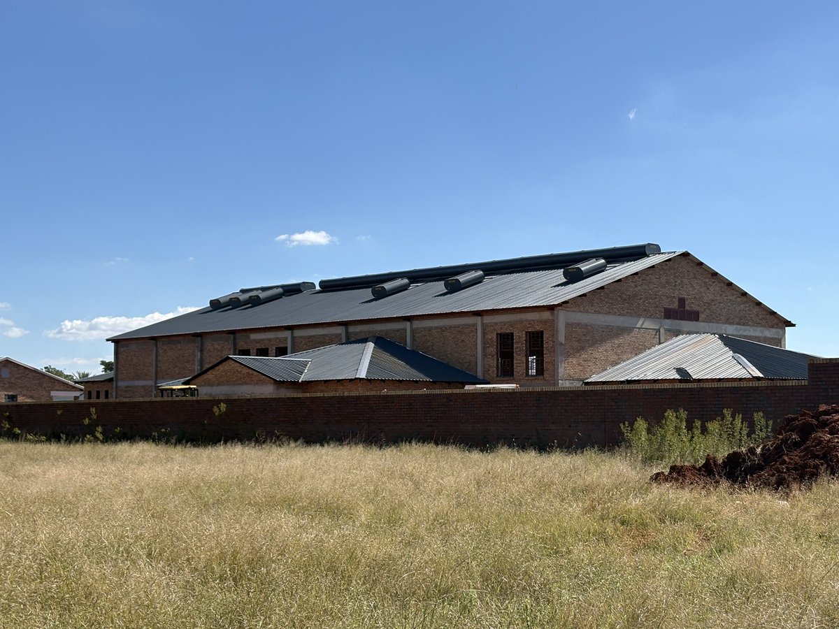 GPDID's tweet photo. CONSTRUCTION UPDATE 🏗️ 🦺 🚧 

After some delays and tough challenges, construction of the new Rust Ter Val Secondary School is now moving full steam ahead — and the progress is impressive! [1/3] https://t.co/BI81VFnV9b