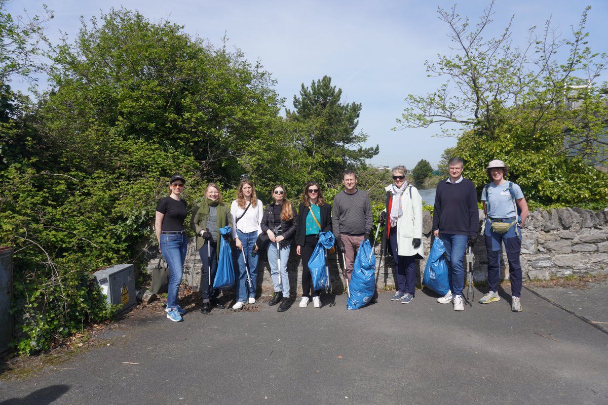 France in Ireland ๐ซ๐ท ๐ช๐บ (@franceinireland) on Twitter photo ๐ฟ On 29 April, at the initiative of <a href="/GERMANYinIRL/">German Embassy Dublin</a> , we joined international and local partners for a day of tree planting, litter picking & learning at Booterstown Marsh โ protecting biodiversity through shared values & local action๐
#ClimateAction #Biodiversity #FranceIreland ๐ฟ On 29 April, at the initiative of <a href="/GERMANYinIRL/">German Embassy Dublin</a> , we joined international and local partners for a day of tree planting, litter picking & learning at Booterstown Marsh โ protecting biodiversity through shared values & local action๐
#ClimateAction #Biodiversity #FranceIreland