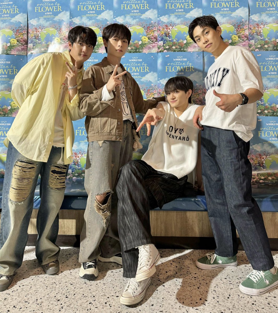 timeto_lucy's tweet photo. 240506 written by FLOWER

#루시 #lucy #신예찬 #최상엽 #조원상 #신광일 #yechan #sangyeop #wonsang #gwangil https://t.co/ZBoxzA1TT6