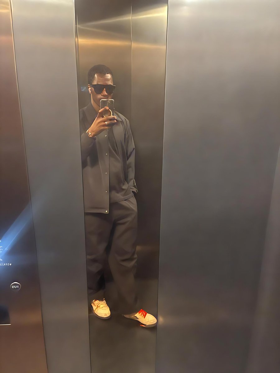 Princeyus9's tweet photo. Stop getting mad at people for telling you the truth! That’s why many of y’all have fake friends 🤴🏿 ✍🏿 https://t.co/EbWN3BAywE