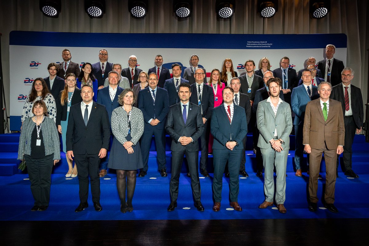 EU Transport tweet media