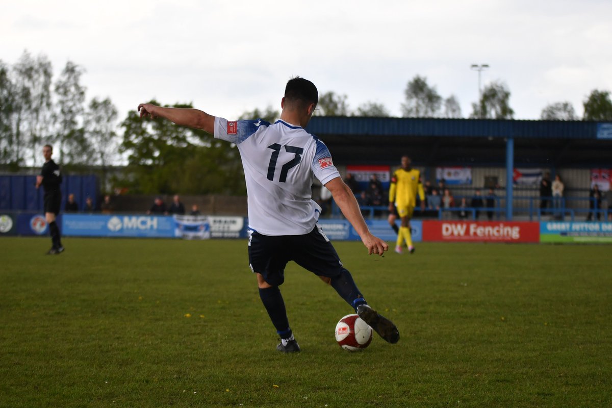 Dom Hoppe tweet media