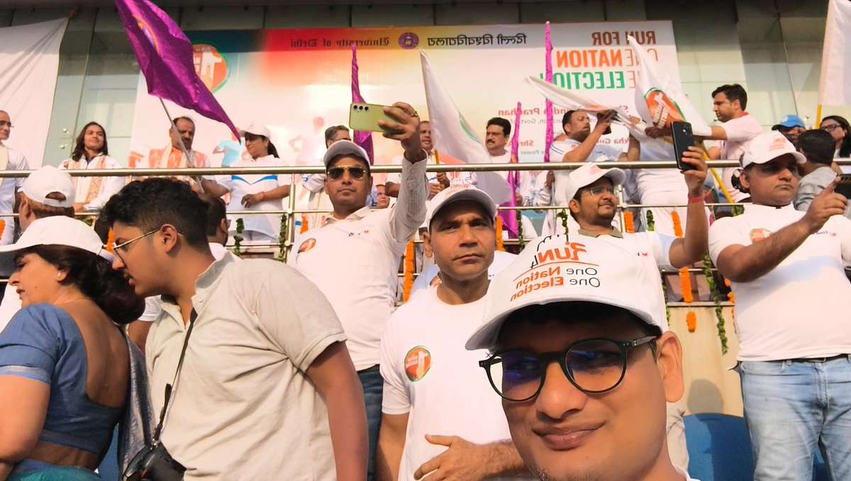 jeetendra811's tweet photo. One Nation, One Election’ Run at Delhi University. Honoured to volunteer alongside Union Education Minister @dpradhanbjp ji BJP National General Secretary  @sunilbansalbjp ji CM @gupta_rekha  ji @BJYM4DL Olympian 
@BabitaPhogat, Vice Chancellor Prof. Yogesh Singh @Students4ONOE https://t.co/L45CppM3BS