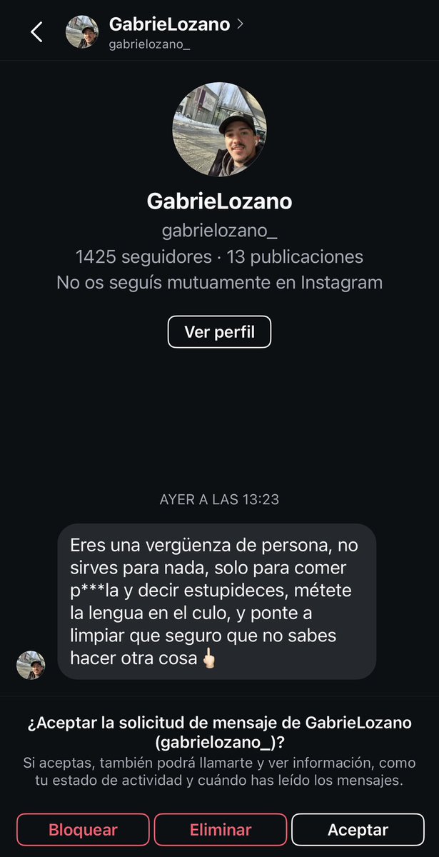 SarahPerezSanta's tweet image. Me sumo a la campaña iniciada por @MartinaVelardeG de retratar a nuestros acosadores.
Son muchos y no lo haré todos los días, pero hoy empezaré a poner sus cuentas, sus nombres, sus datos.
Ellos me violentan, yo les señalo.

- Empiezo con Gabriel Lozano.