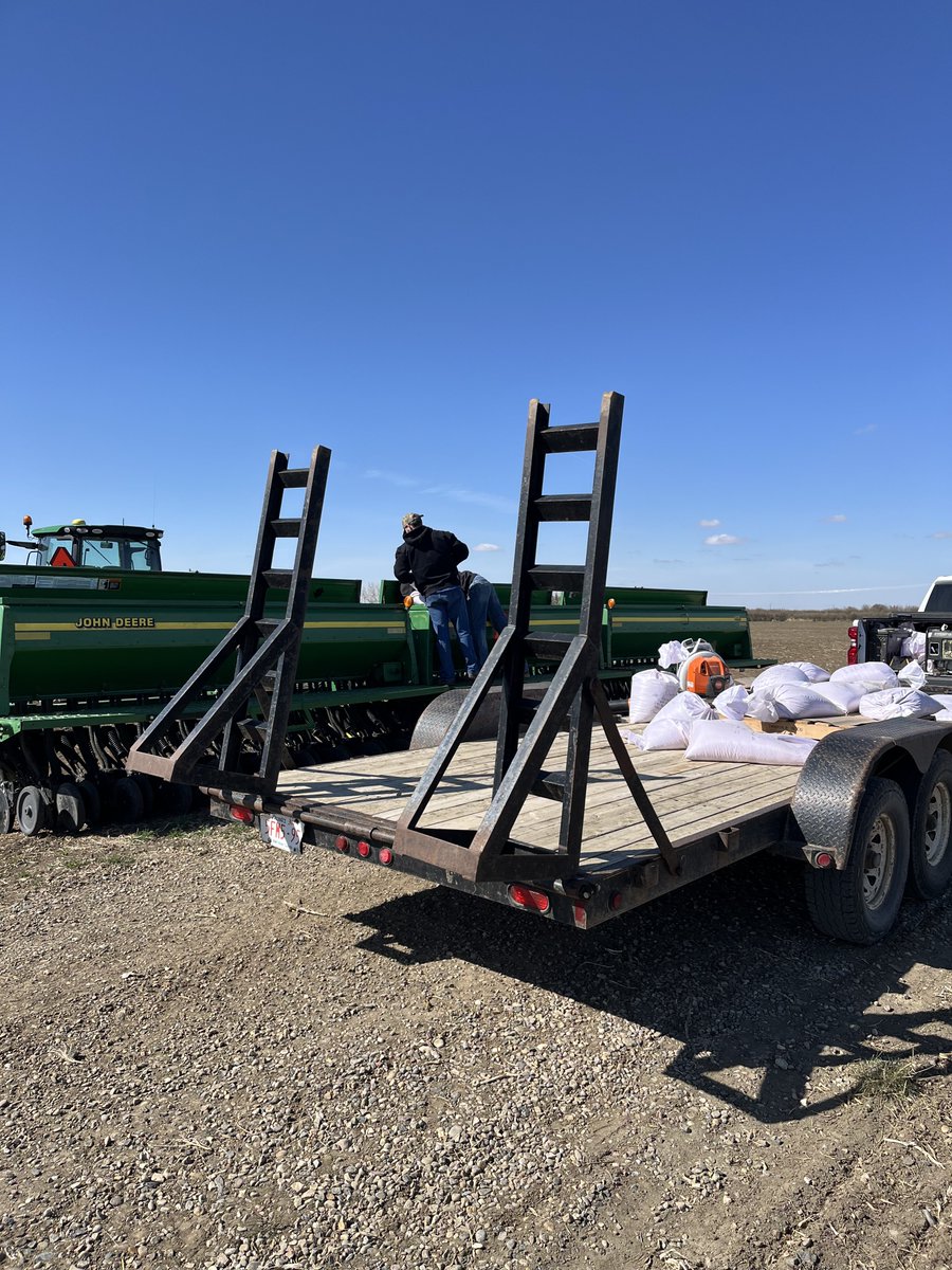 Farm team spent a few days seeding demo plots of barley, durum, wheat, &amp; triticale.
Going to be great plots!
#WestCdnAg