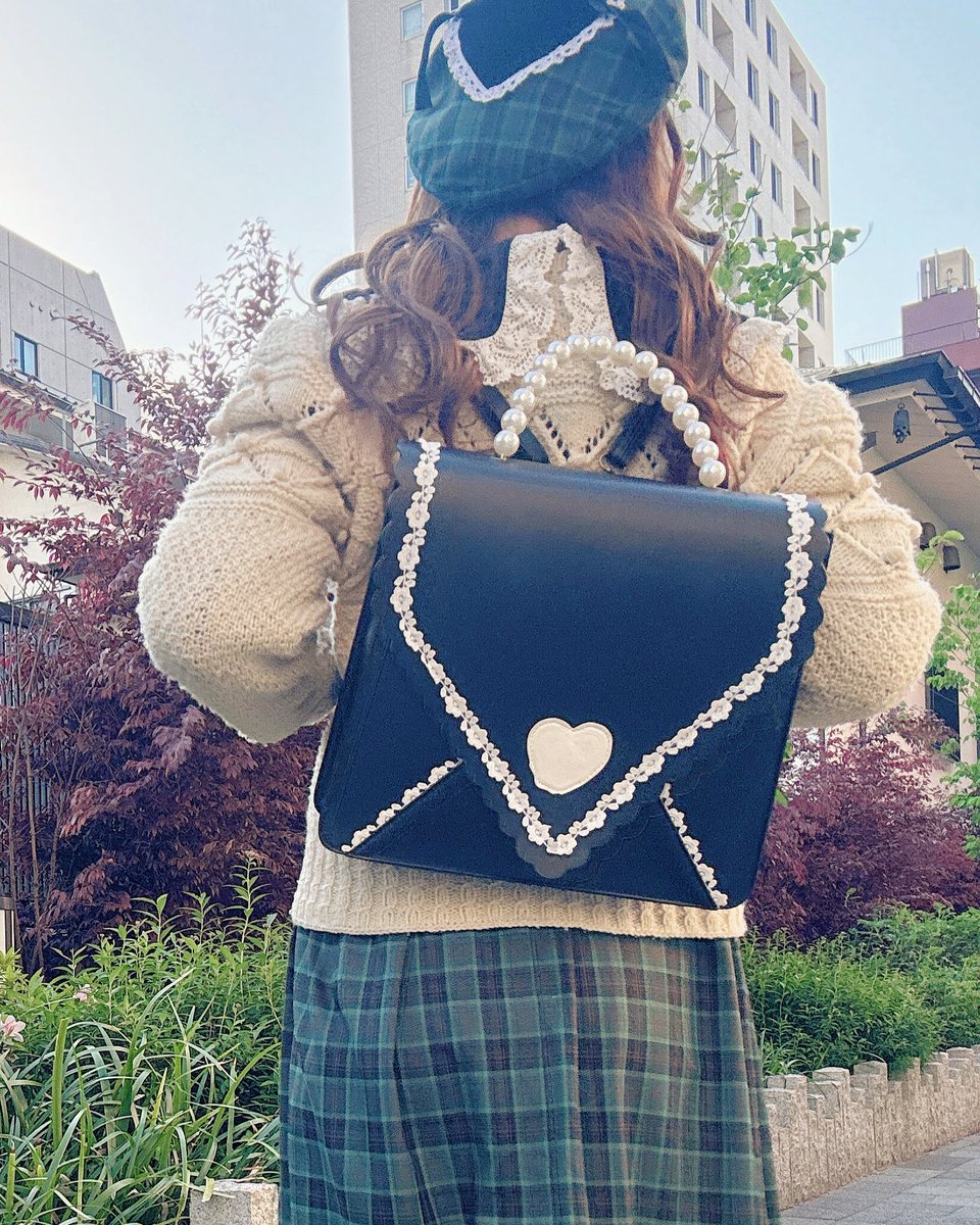 しまむらさんコラボの «恋文バッグ»のリュックスタイルが 便利すぎて