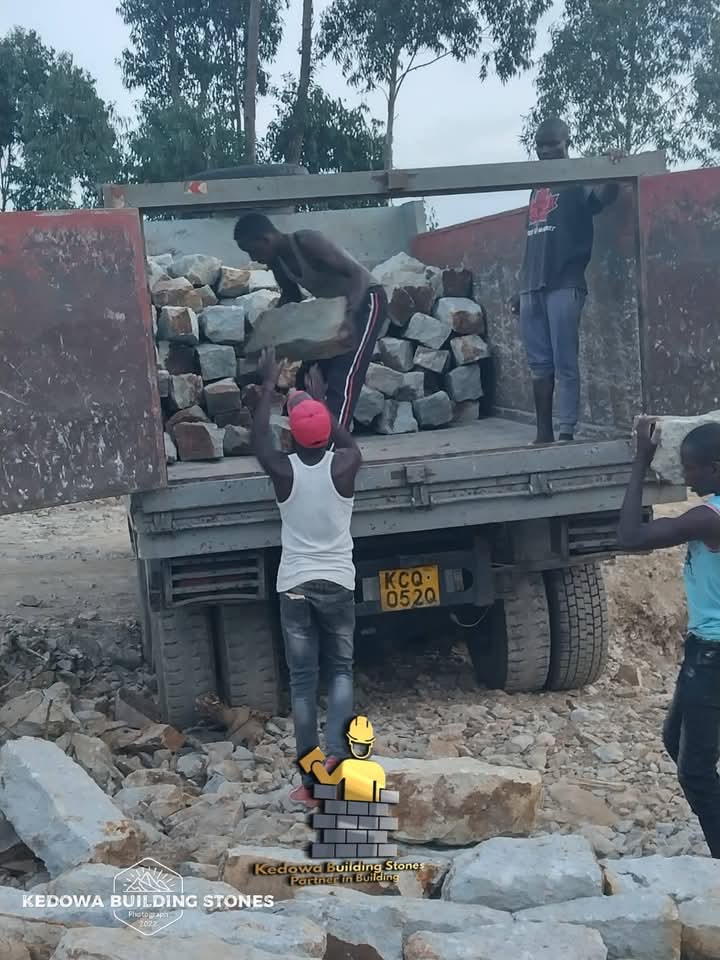 edkipkorir's tweet photo. meet your construction needs.

Regions We Deliver To: Entire Nyanza, Western &amp; Rift Valley

📞 Talk to us today on 0792 909 581 for immediate delivery to your construction site.

For inquiries and quotations,WhatsApp us: https://t.co/Lhu9sUCSW6

#KedowaBuildingStones https://t.co/bNe1zeSN5C