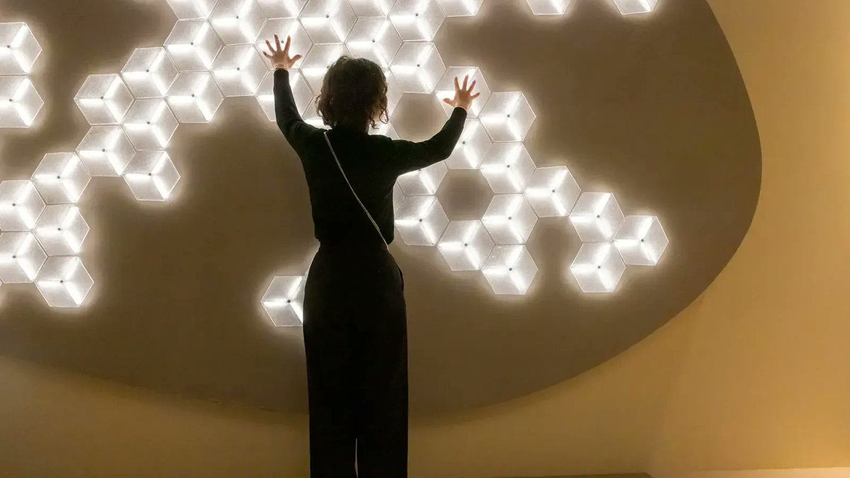 interior_oli's tweet photo. 🌟 Salone del Mobile 2025: Innovación y diseño global. Con 302k visitantes, la feria de Milán mostró lo último en sostenibilidad, experiencia sensorial y diseño interactivo.
Os dejo el blog! https://t.co/AwNpwWbJh3

#SaloneDelMobile2025 #Diseño #Innovación #Sostenibilidad https://t.co/s06epGcs90