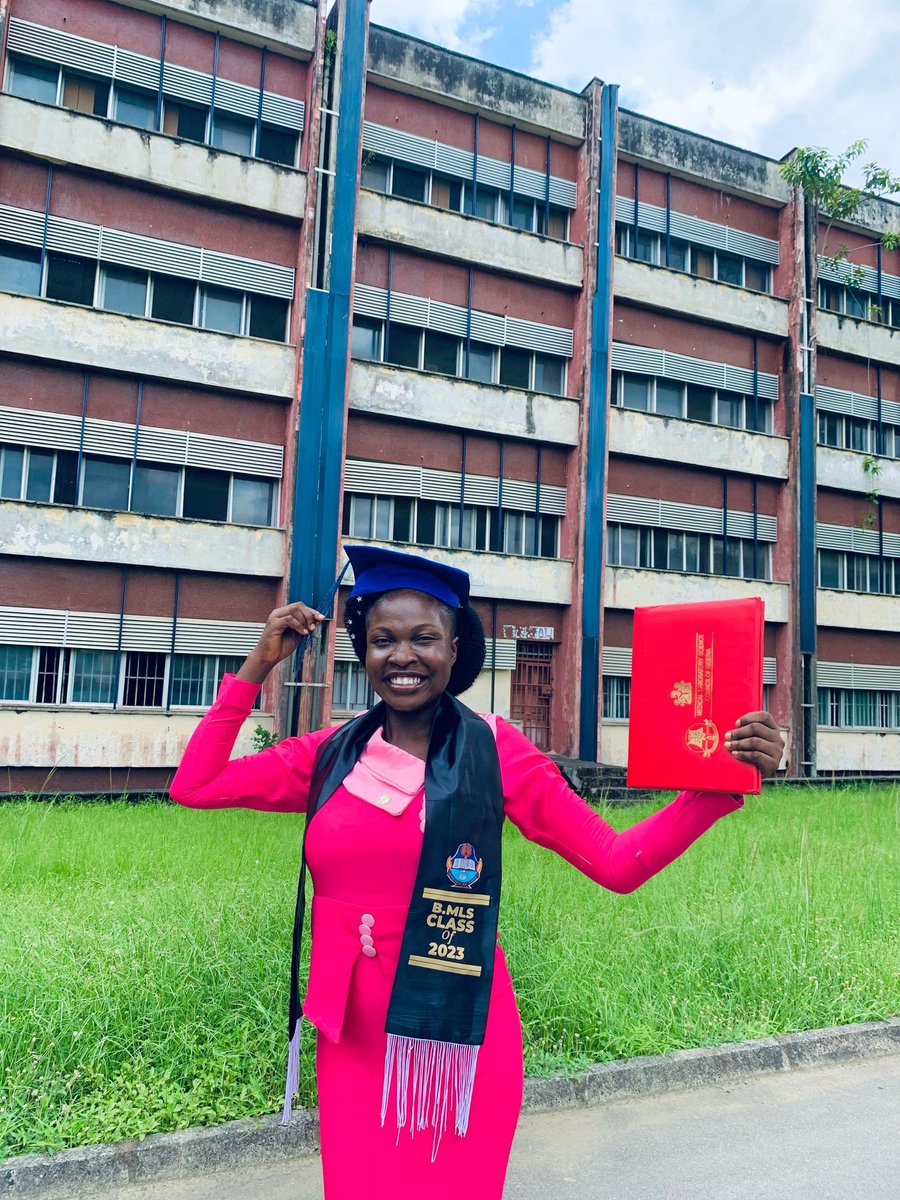 EyareGrace's tweet image. What began as a quiet dream became reality — I’ve been inducted into the Medical Laboratory Science Council of Nigeria! It wasn’t easy, but I pressed through regardless. Grateful for the grace, growth, and support that carried me.
#InductionDay #MLSCN #DiaryOfANigerianStudent