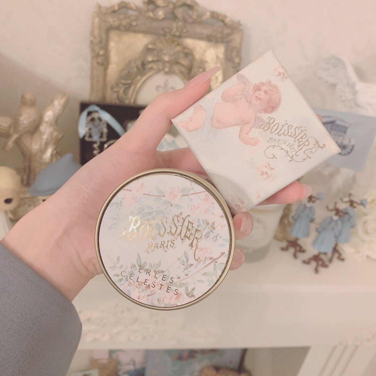 Freya_RAB's tweet photo. パリのお土産のBoissierのお菓子が美しすぎて…日本にも店舗ほしい https://t.co/CovBwdAgLS