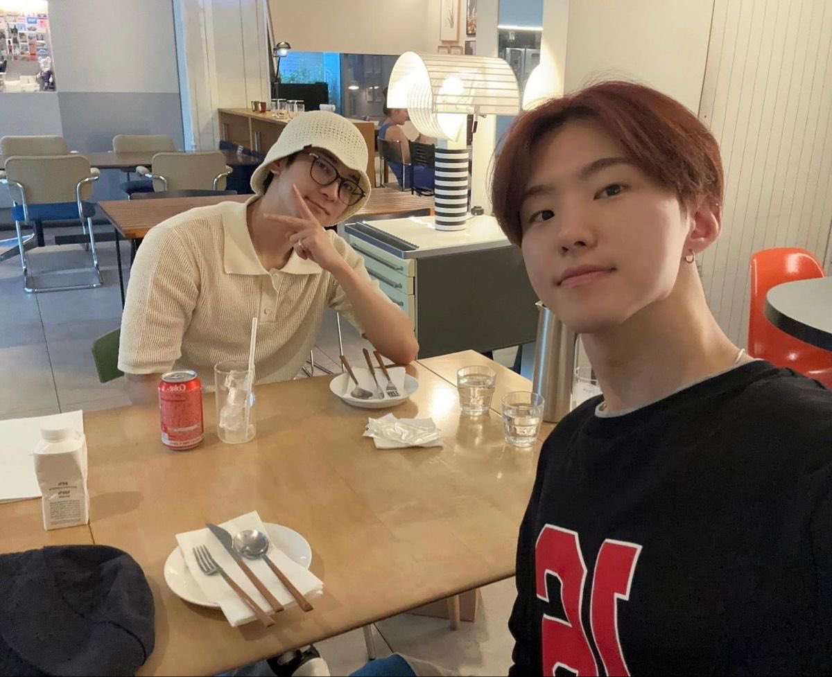 film_jww's tweet photo. WONWOO AND HOSHI MET TODAY AND YESTERDAY !!! SOONWOO HANG OUT 😭😭❤️❤️ https://t.co/9uqWvkxgF7