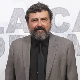 merlinpapin3's tweet photo. .@FredOL69007 On souhaite un Bon Anniversaire à #PacoTous qui a 61 ans , on peut le voir dans
Tu Tambien lo Harias
Esperando da ALI
La Casa del Papel
30 Monedas
Mentiras
Une Offrande à la Tempête https://t.co/SAhLwAN3Ws