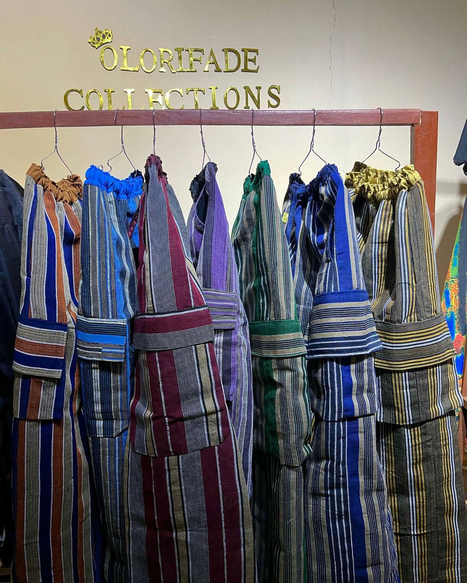 OloriFade1's tweet photo. You and your partner can also rock this Aso oke kargo pants 😍 

Price #25,000 Only 
Location is Akure 
We deliver Nationwide. https://t.co/Sc3RqsxvyI