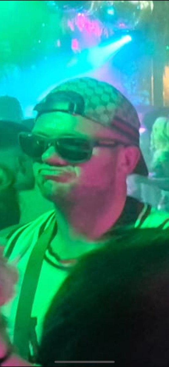 Have a great time in Ibiza <a href="/clokey84/">clokey</a> don’t come back looking like captain gurnside again please….@BENN_PELLO <a href="/SLEWY1981/">T_SLEWY</a> <a href="/laight_linden/">linden laight</a> <a href="/Flynnydoestwit/">Liam O'Flynn</a> @d_666a <a href="/SeanPellington/">Sean Pellington</a> <a href="/TurnerScott92/">Scott Turner</a>