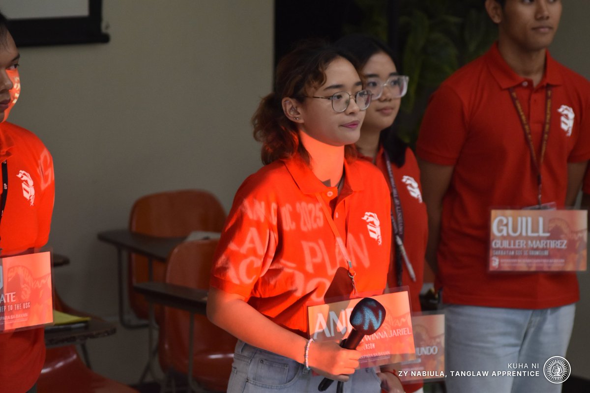 tanglawdevcom's tweet photo. MGA LARAWAN: Kinilatis ng mga mag-aaral ng Devcom ang mga tumatatakbong kandidato para sa CDC Student Council (CDC SC) sa ginanap na Miting de Avance (MDA) nitong Lunes, Abril 28, sa Lecture Room 1.

#DevcomHalalan 
#UPLBElex2025 
#TanglawDevcom 
#IkawAngTanglaw https://t.co/Nwl2zT7uHw