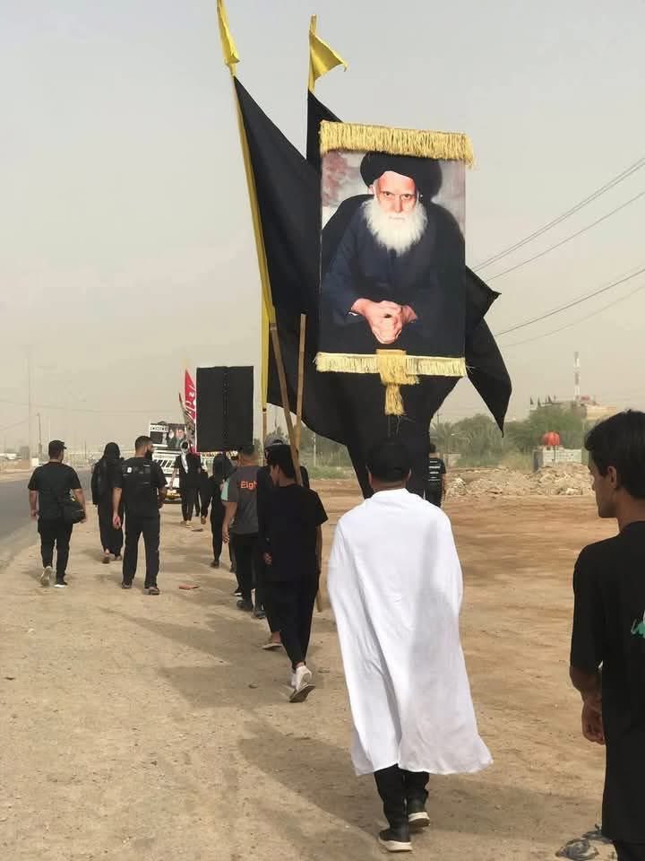 الان : بدء مسيرة العاشقين نحو مرقد مرجعنا وولينا وملهمنا 

#شموخ_عقيدة_وإصلاح_وطن