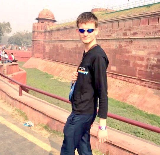 StarPlatinum_'s tweet photo. Since then, many have criticized Vitalik and Ethereum.

But this move he pushed for saved crypto from a major disaster.

He saw the problem, chose the hard path, and went against everyone.

Thanks to that, Ethereum is still here today.

(8/8) https://t.co/xIqBJVztgi