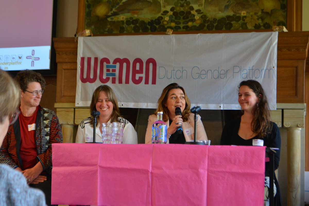 We zijn nog aan het nagenieten van onze voorjaars-ALV 😍. We vierden gezamenlijke successen, deelden onze zorgen én maakten nieuwe plannen voor het versterken van gendergelijkheid en vrouwenrechten wereldwijd.

Doe mee met onze groeiende beweging! Check: wo-men.nl/doe-mee