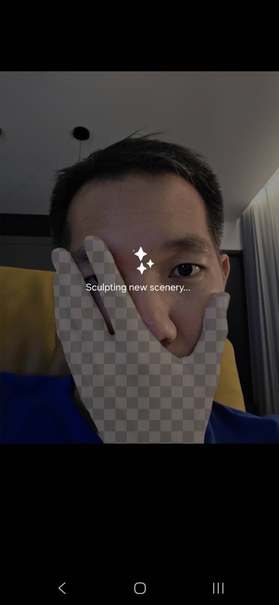 spin9's tweet image. AI บนมือถือตอนนี้นี่ Samsung โหดจัด เดินเกมดี อัพย้อนหลังให้เครื่องเก่า 2-3 ปี รองรับฟีเจอร์ใหม่ได้เกือบหมด S23 ก็ยังใช้ดี อัพ One UI 7 ได้ 

ลอง Generative Edit ลบมือที่ปิดหน้าครึ่งนึงปิดตาข้างนึง ยังเจนหน้าออกมาเหมือนตัวจริง โหดเกินนนน