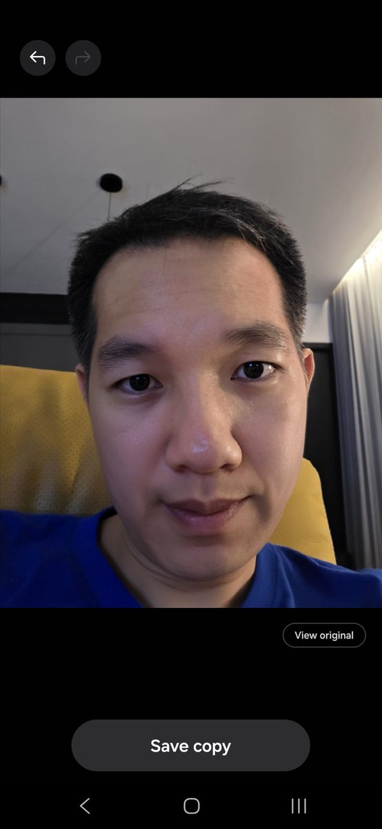 spin9's tweet image. AI บนมือถือตอนนี้นี่ Samsung โหดจัด เดินเกมดี อัพย้อนหลังให้เครื่องเก่า 2-3 ปี รองรับฟีเจอร์ใหม่ได้เกือบหมด S23 ก็ยังใช้ดี อัพ One UI 7 ได้ 

ลอง Generative Edit ลบมือที่ปิดหน้าครึ่งนึงปิดตาข้างนึง ยังเจนหน้าออกมาเหมือนตัวจริง โหดเกินนนน