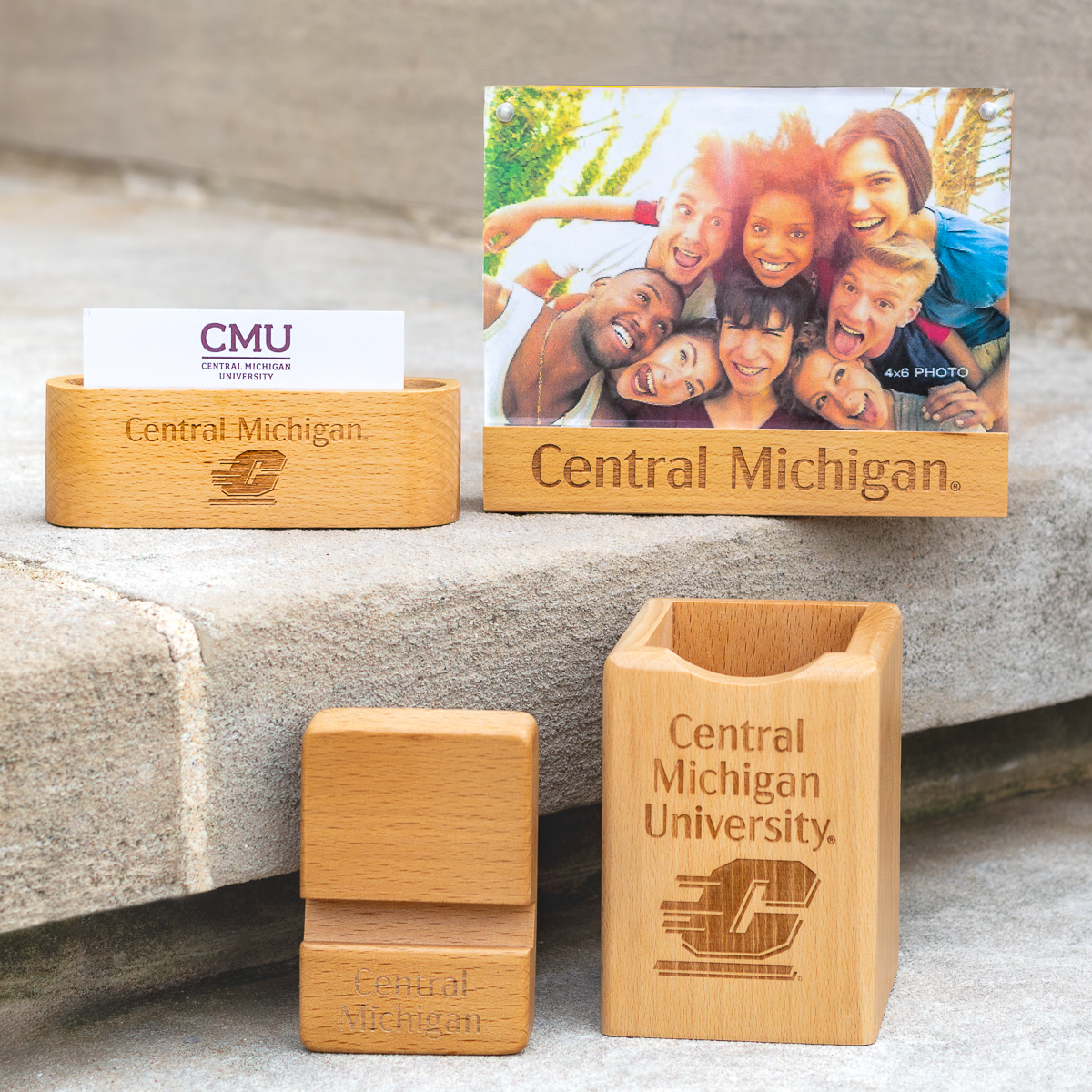 Don’t miss the Item of the Week! 25% Off Central Michigan Beechwood Desk Accessories. Available in-store or online at cmubookstore.com. While supplies last!