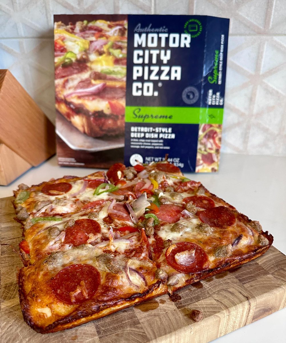 Authentic Motor City Pizza Co. tweet media