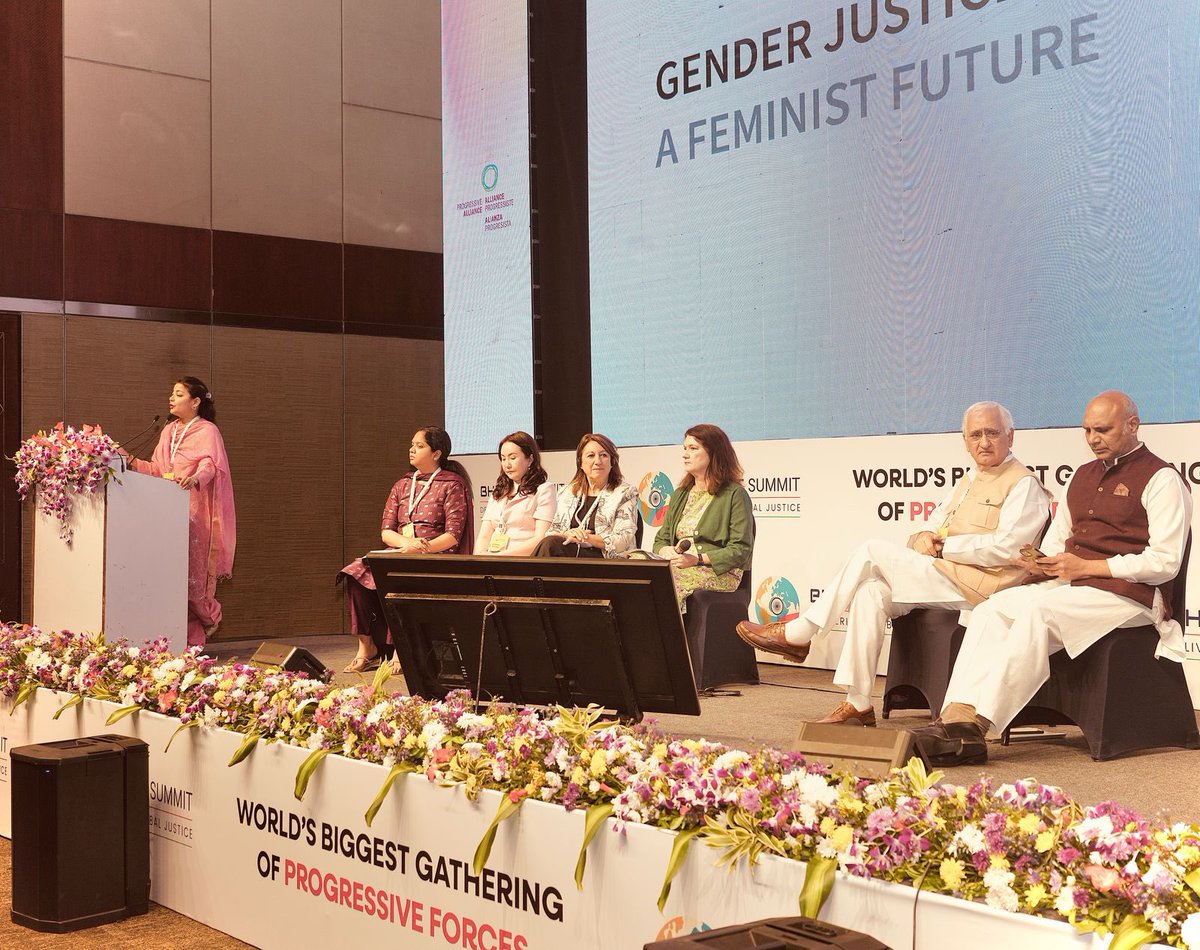 Led by LoP <a href="/RahulGandhi/">Rahul Gandhi</a>, 100+ nations &amp; 1.5K delegates came to the 1st <a href="/BharatSummit_25/">Bharat Summit</a> hosted by CM <a href="/revanth_anumula/">Revanth Reddy</a>, DCM <a href="/Bhatti_Mallu/">Bhatti Vikramarka Mallu</a> &amp; Min <a href="/OffDSB/">Sridhar Babu Duddilla</a>.

Our warm gratitude to <a href="/PA_Solidarity/">Progressive Alliance</a> for their partnership &amp; support, &amp; <a href="/SBFIndia/">Samruddha Bharat Foundation</a> for curating the Summit. 

Onwards &amp; forward!