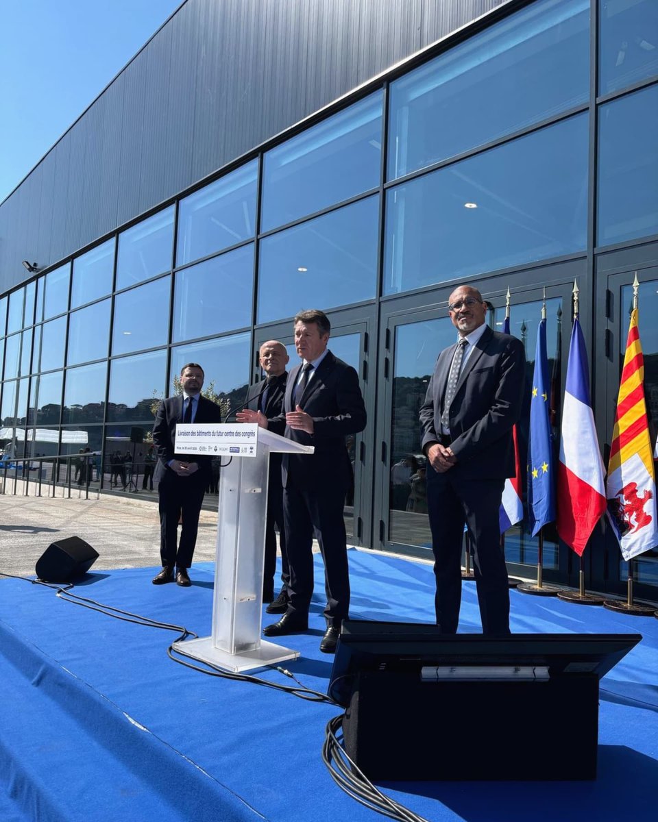 AnneRamos06's tweet photo. Inauguration d’OCEANIA et de la majestueuse salle NICEA ce matin avec Christian Estrosi et Olivier Poivre d’Arvor. 
10 000 m² d’événements, un rooftop de 1 400 m² entre ciel et mer… Un lieu de vie, de liens, pour les Niçois. 
Bravo aux équipes et à @cestrosi !

#Ilovenice https://t.co/PFJhsndyLM