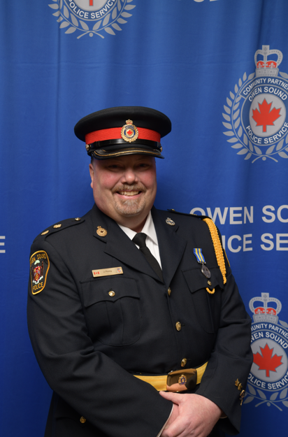 #Congratulations to Inspector Jeff Fluney, on his retirement from OSPS after a distinguished 30-year career. Inspector Fluney, #ThankYou for your dedication, your unwavering leadership &amp; your commitment to serving and protecting Owen Sound. All the best in your next chapter!