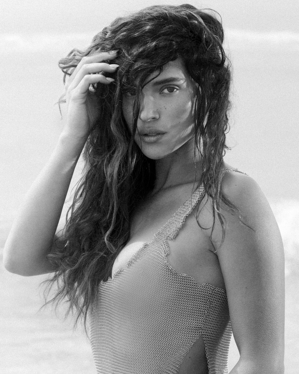 ADRIA ARJONA FOR C MAGAZINE SUMMER ISSUE 

magazinec.com/style/why-adri…