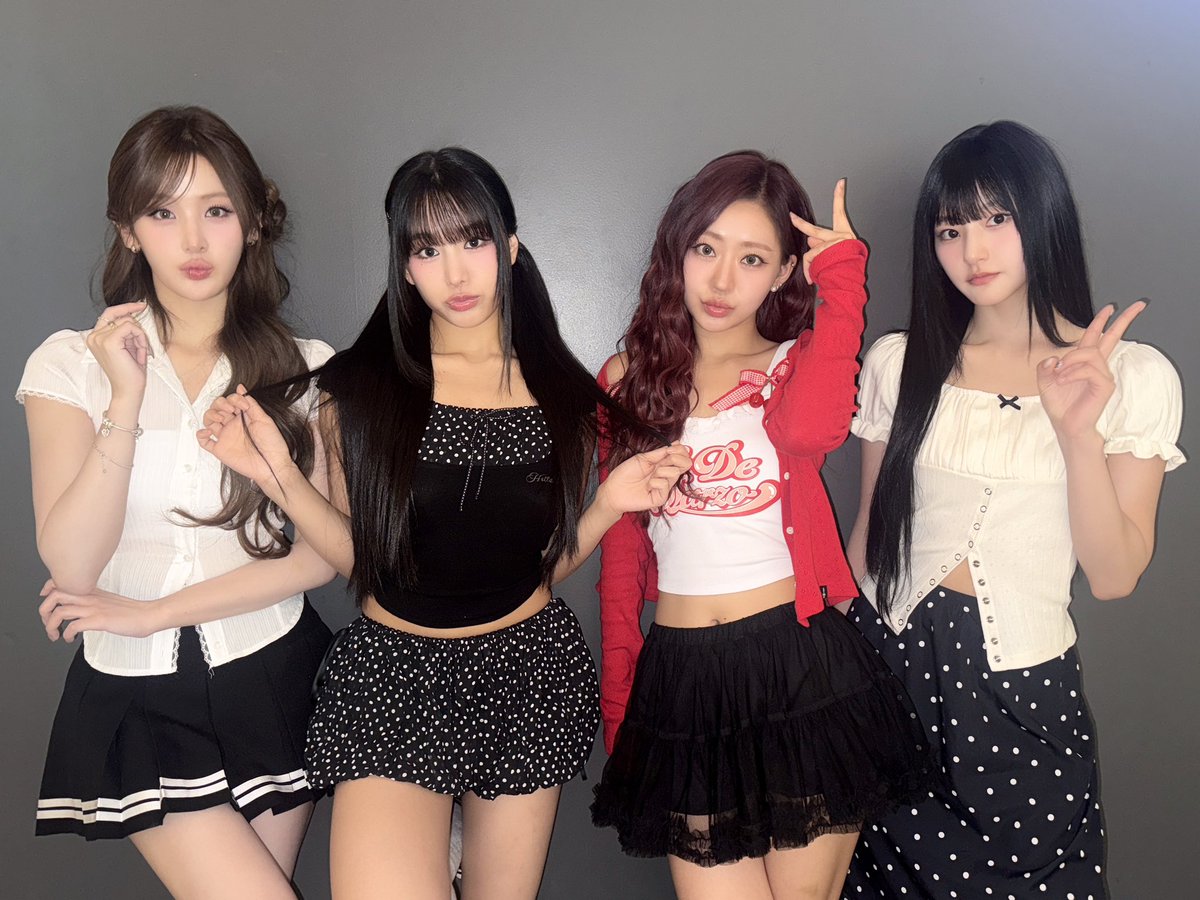 KISSOFLIFE_S2's tweet photo. [📸] The first show of the tour in Japan has ended successfully! Thanks to Kanagawa KISSY's energy! Stay healthy until we meet again! 皆さん、愛しています!❤️

#KISSOFLIFE #키스오브라이프 #KIOF #KISSROAD #KISSROADinASIA2025 https://t.co/otLxRJBMOK