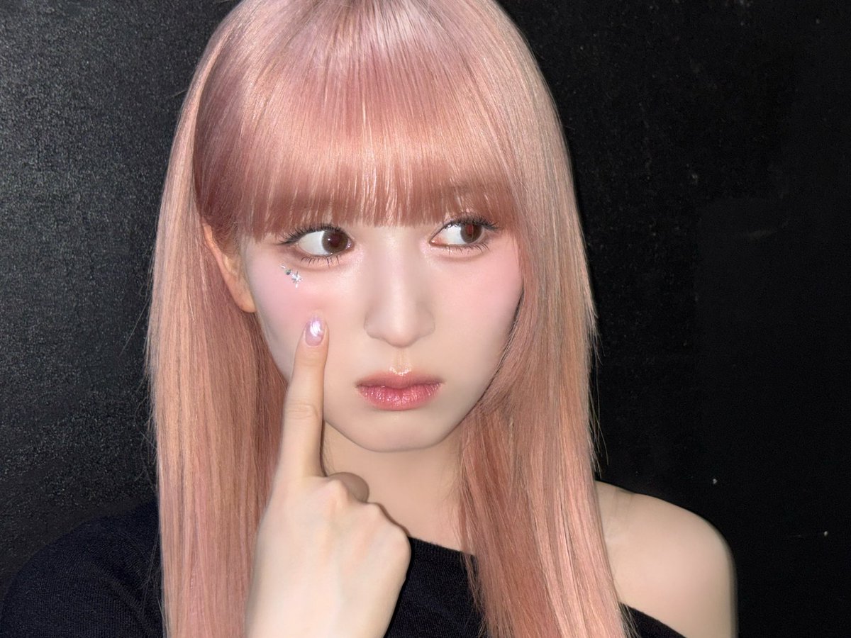 b2ndu's tweet photo. すずちゃん二日間���ちゃくちゃありがとう♡
天使みたいな優しさに本当に感動したよ🥺
私にとても可愛い笑顔を見せてくれて私も楽しかった! 韓国でまた会いたい♡ 
すずちゃん一周間お疲れ様でした🙇🏻‍♀️💕 https://t.co/xD1SUgj7mY