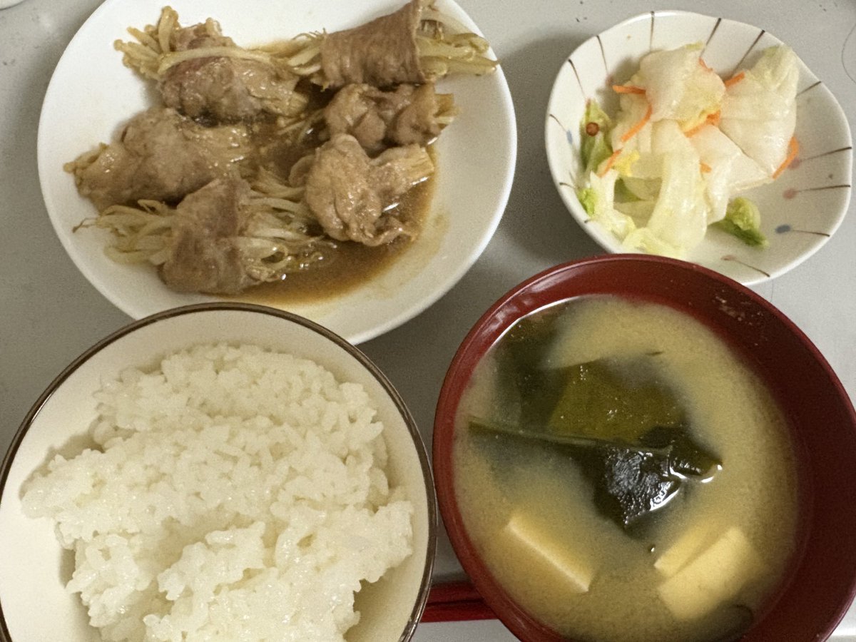 Rerve_draw_'s tweet photo. ここ最近で一番良い献立ができたので見せる https://t.co/rHKucQ7k2f