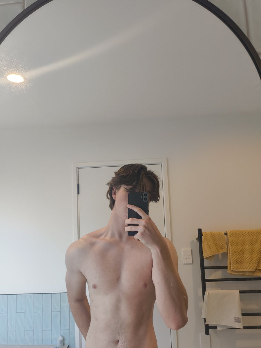 TVGMFD's tweet photo. Becoming active again #promotwt
Looking for more moots and people to dm 
☆ 19, he/him
☆ anitwt , gym, books/ff ,valtwt ,loltwt &amp; hiking
☆  Electrical engineering student
☆ #anitwt , #loltwt, #booktwt #gymtwt 
&amp; the occasional horny twt

 ♡︎/⟳ if u wanna be moots(selective) https://t.co/IS7OTTmzjP