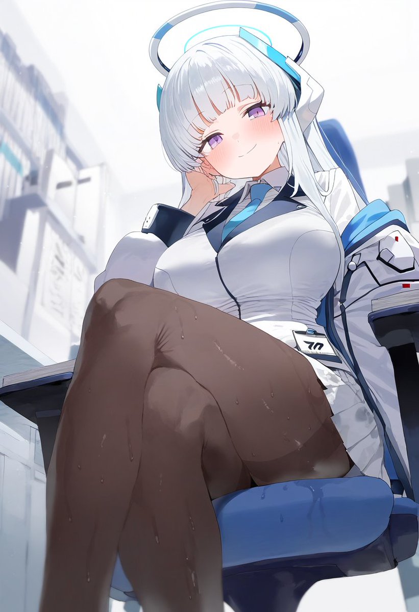 v3/v4でノアお試し。だいぶ違うけどまぁなんとか…

ノアイメージの香水で興奮してるとは″浅い″です、通はシャンプーの香りです 