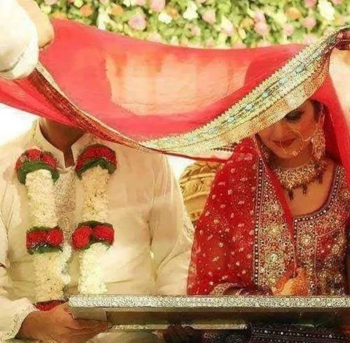 kh98786338's tweet photo. Pyaar karo wafa....
Ke saath😊
- Izhaar karo .......
Nikaah ke Saath..!😉
#life_style
#marriageadvice
#Beautiful_Life https://t.co/cqdIMsiuhz