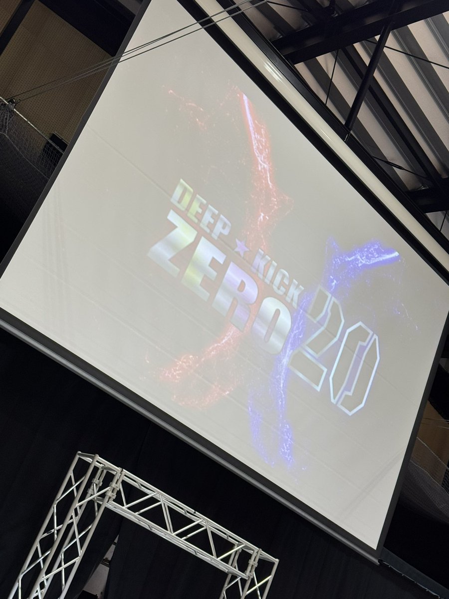 大阪最高でした
毎回刺激もらってます！
RISEWESTまで後1ヶ月
盛り上げます

#RISE
#RISEWEST
#DEEPKICK