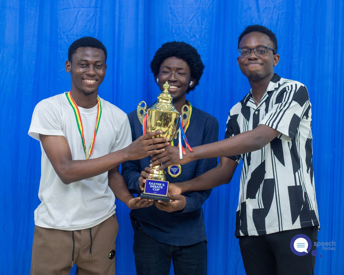 speechforcesorg's tweet photo. April wrapped up with #EastersCup2025 at @universityofghana 🎉
Congrats to Open Champions; @AddoObengOpoku Agyemang & @PrinceDennisAttisu (KNUST), and all awardees! 🏆
Thanks to all the participants, volunteers, and adjudicators who made this #easters one to remember. https://t.co/lVqLWyarh1