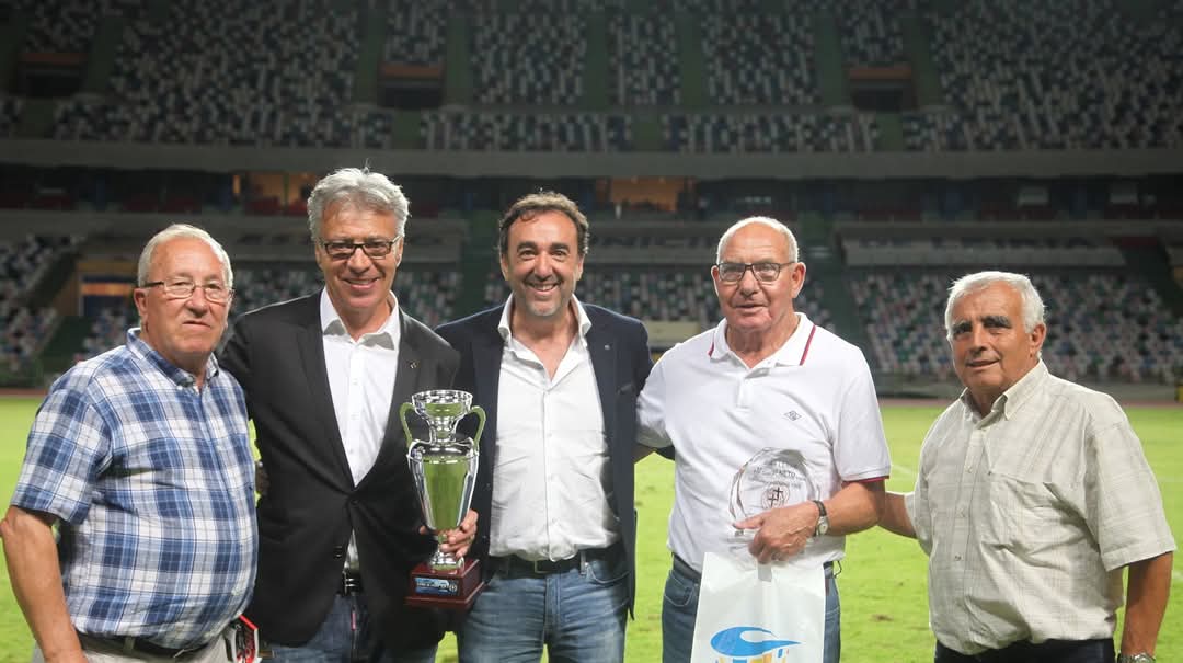 US LUSITANOS tweet media