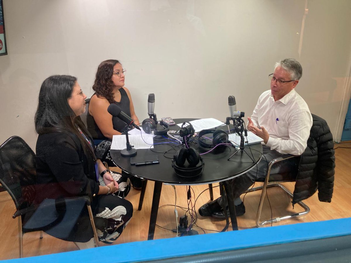 Dsocial_II's tweet image. ¡Pronto..! Ya viene el primer podcast de Plaza Ciudadana. En un adelanto de este espacio que será transmitido por Soy Antofagasta, dos cuidadoras contarán sus historias, además de conversar con dos expertas en el tema de cuidados. 
@MinDesarrollo
@AiepAntofa 
@DPRAntofagasta