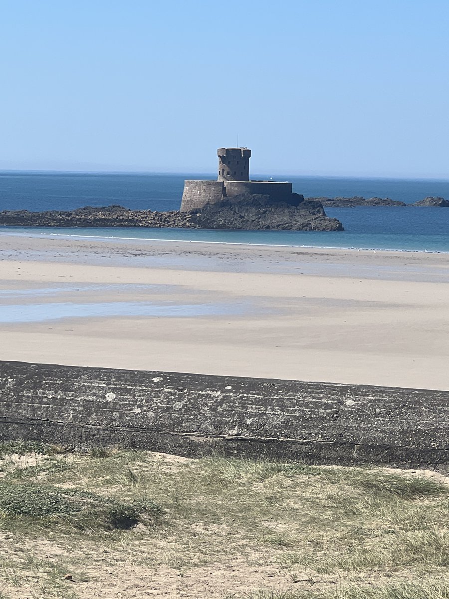 Jersey at its best today #JerseyCI 🇯🇪