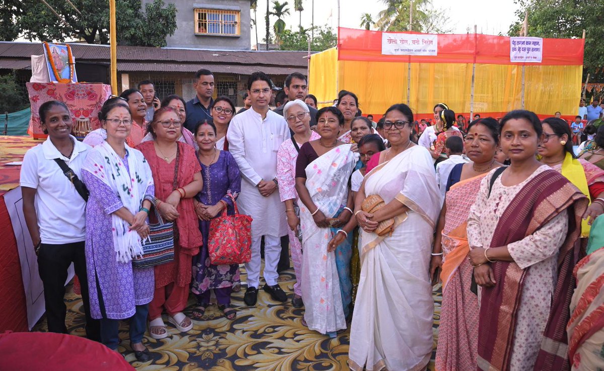 RajuBistaBJP's tweet photo. Today, I addressed the children and youths from Tarijote, Balason Colony, Bari Lachka, New Rangia, Tari Balason Colony,Nengtichhara Jitu, Jyotirmoy Colony, Matigara, Baromohan Singh Jote, Kadamtala, villages Atharakhai Mandal, under the Matigara-Naxalbari Constituency who are undergoing the "Personality Development Program," organised by the Surya Foundation. 

Surya Foundation has been dedicated to village development for the past 33 years, working in areas like education, culture, health, self-reliance, and the environment.

In Darjeeling alone, 112 cultural centers and 32 youth clubs are active, helping children and youth develop skills and values. Through Sanskar Kendras, public awareness has grown, and children are learning through activities like science experiments, art and craft, jugaad from junk, painting, map reading, and making clay toys, which are boosting their creativity and reasoning abilities. Yoga and physical activities are improving their physical health as well, and they are practicing good health and hygiene, public speaking and actively participating in various social services.

In today's program 82 participants showcased their talents from singing patriotic songs, dances, to sharing their experiences about the Personality Development Camp. 

I am very happy to note and applaud the hard-work, sincerity and dedication displayed by these youths for learning various skills, and I am confident they will go on to do great things in life.