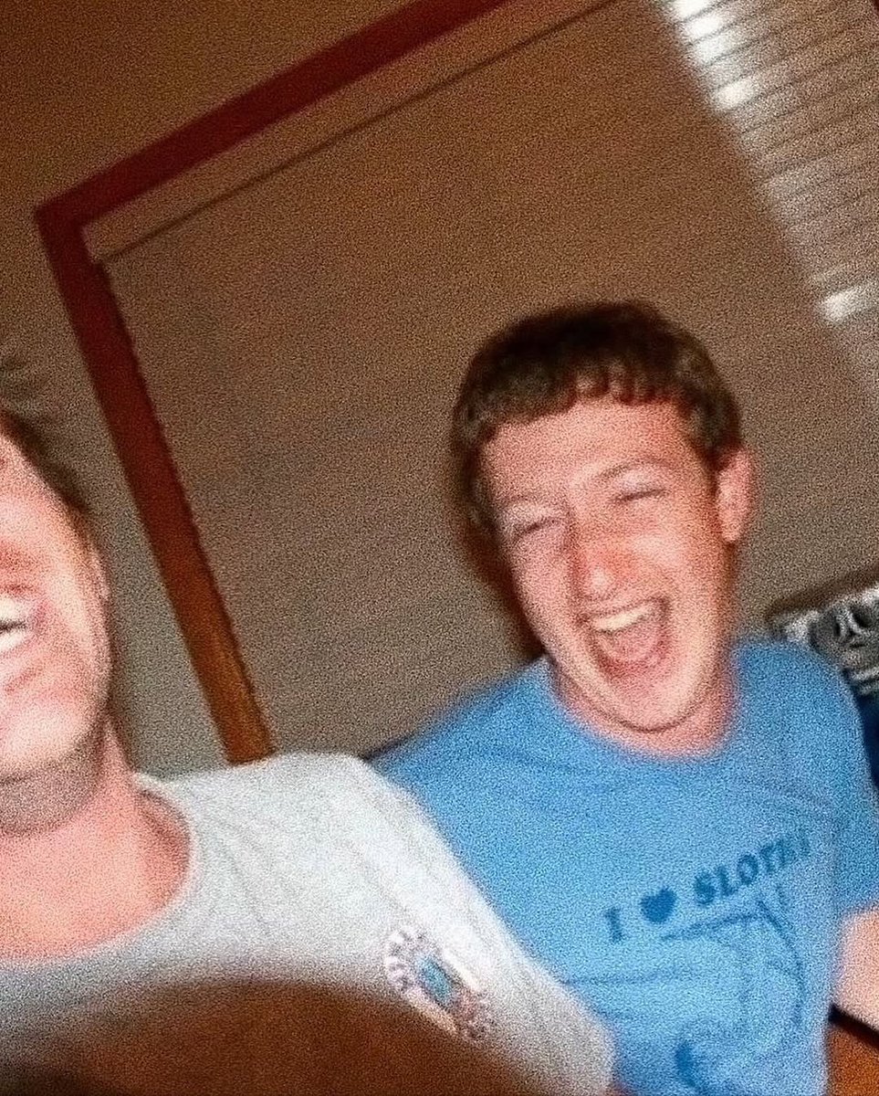 Has anyone else noticed how AI gets smarter, Mark Zuckerberg gets more human-like? 

The Zuck really didn’t think we’d realize 🤔