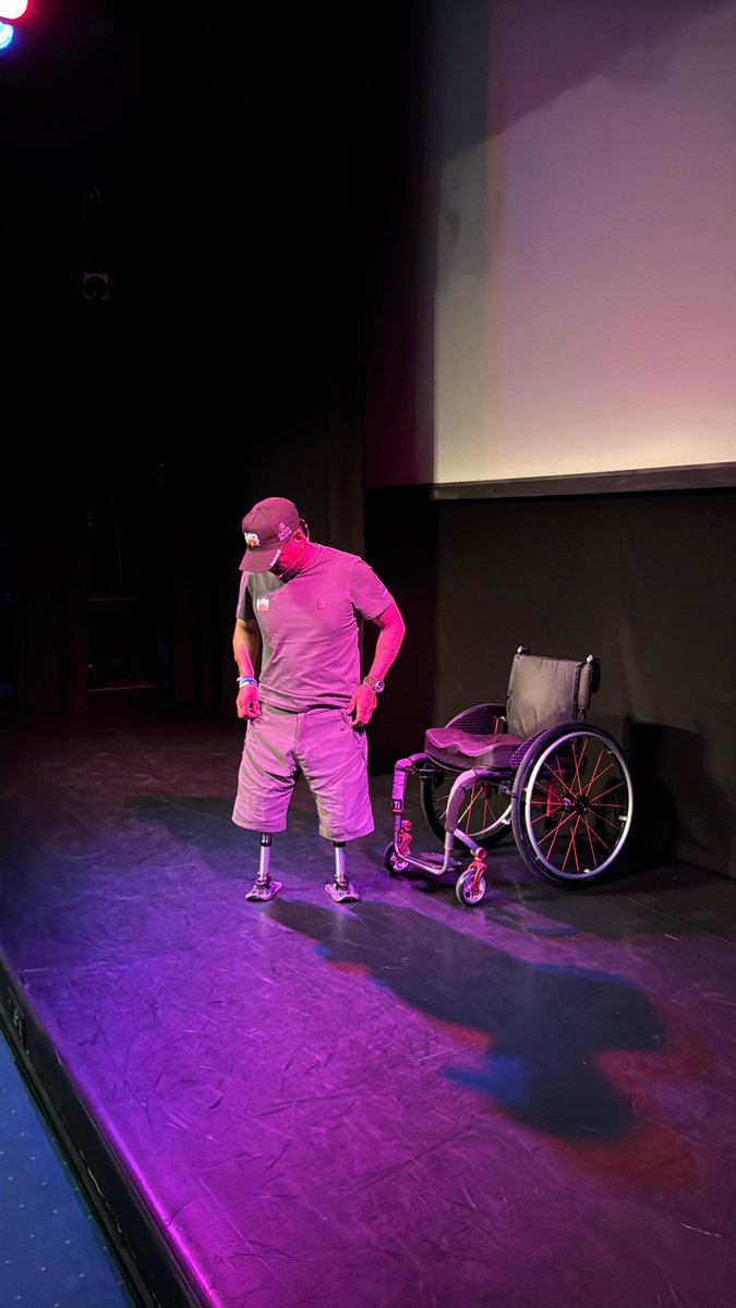 I have just wrapped up my “No Legs, No Limits - UK Talk Tour” with Speakers From The Edge. This was my first ever talk tour. I did talk at 18 Venues all over the U.K. What an amazing journey and experience it was! Thank you everyone for coming a long and all the venues for